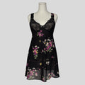 Floral lace bust slip