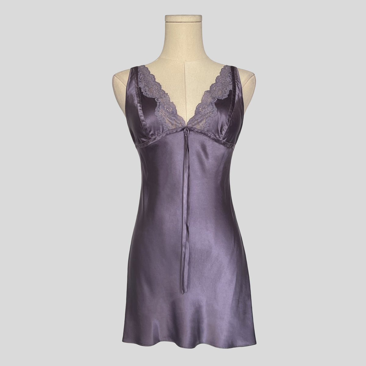 Lace trim neckline slip in purple