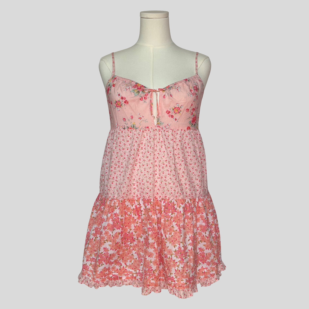 Dainty floral tiered babydoll