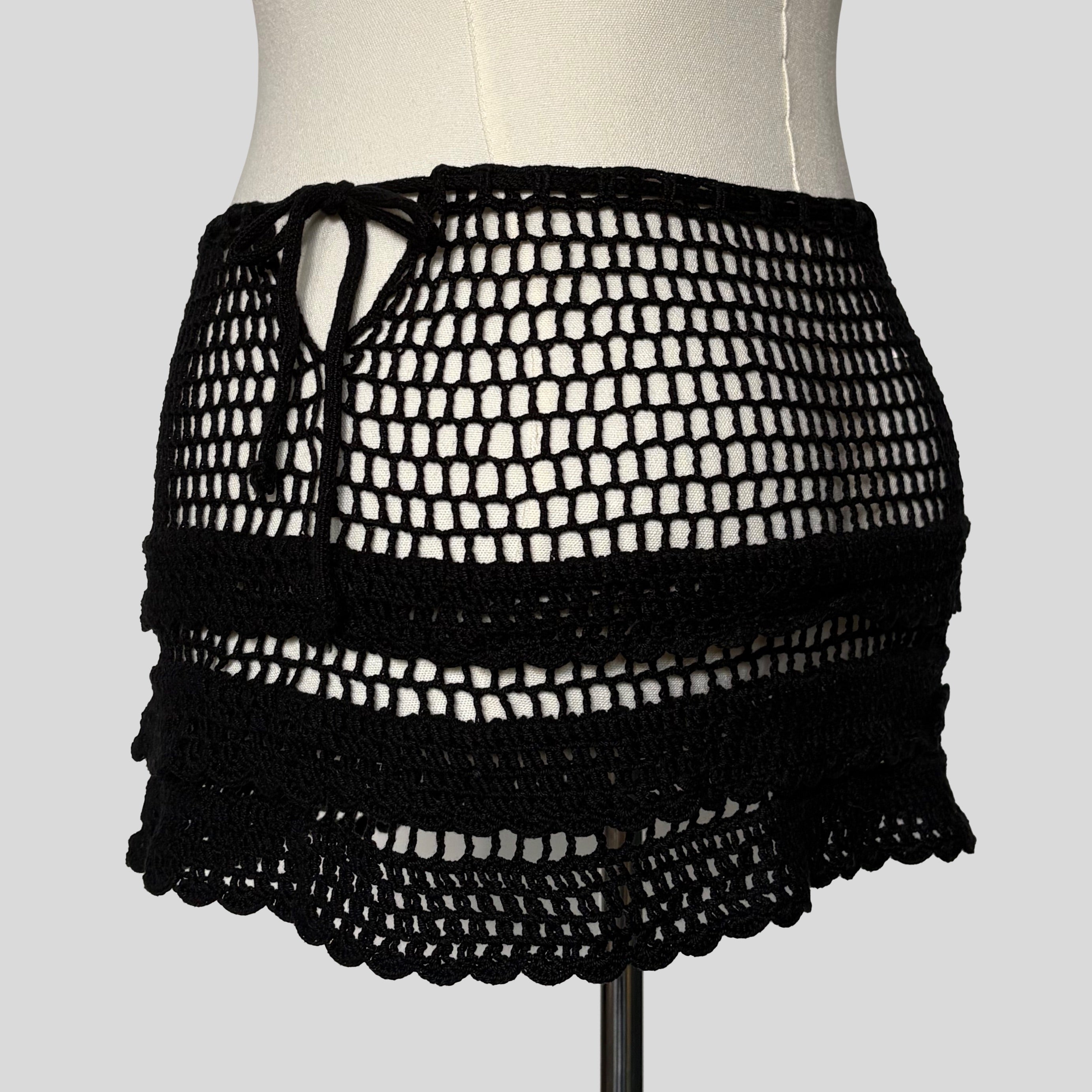 Crochet knit mini skirt