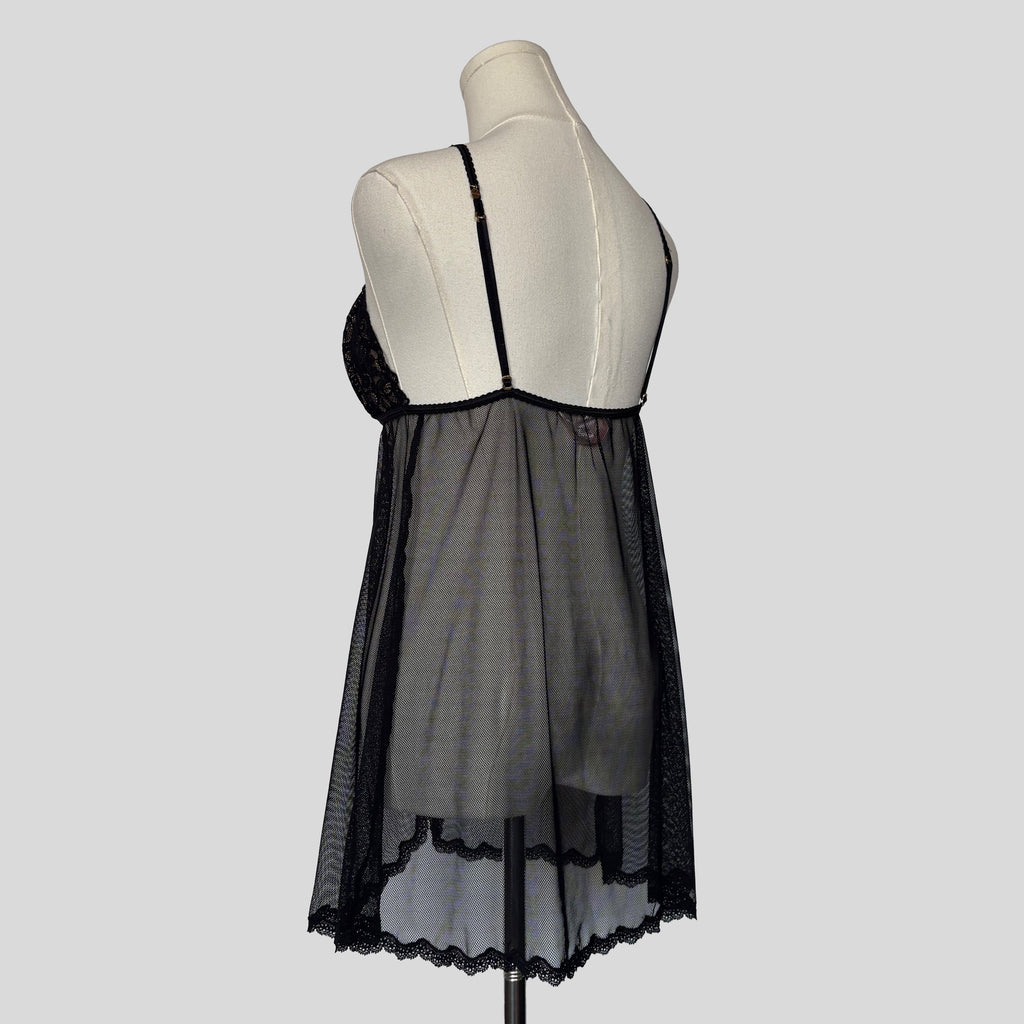 Scalloped mesh split front babydoll