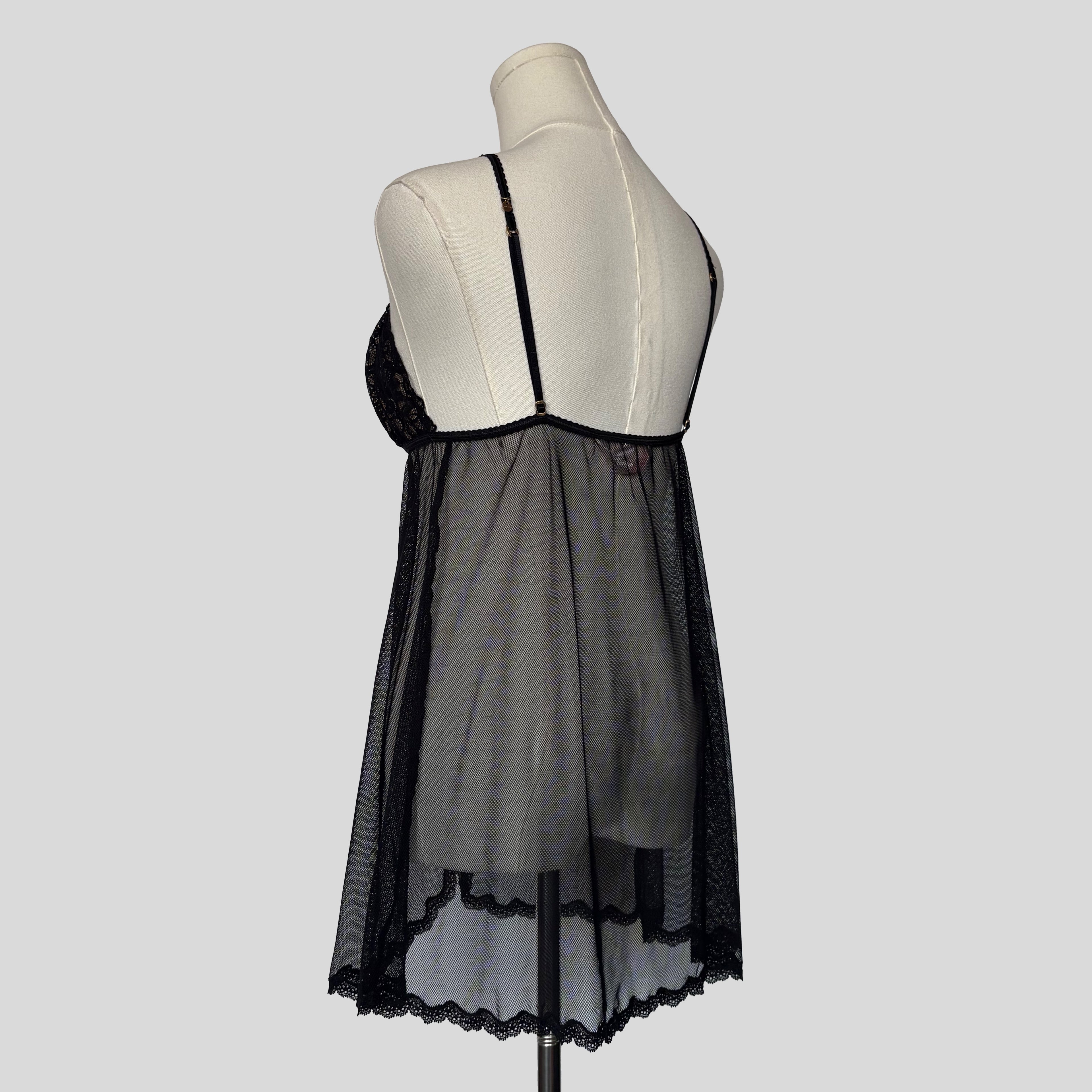 Scalloped mesh split front babydoll