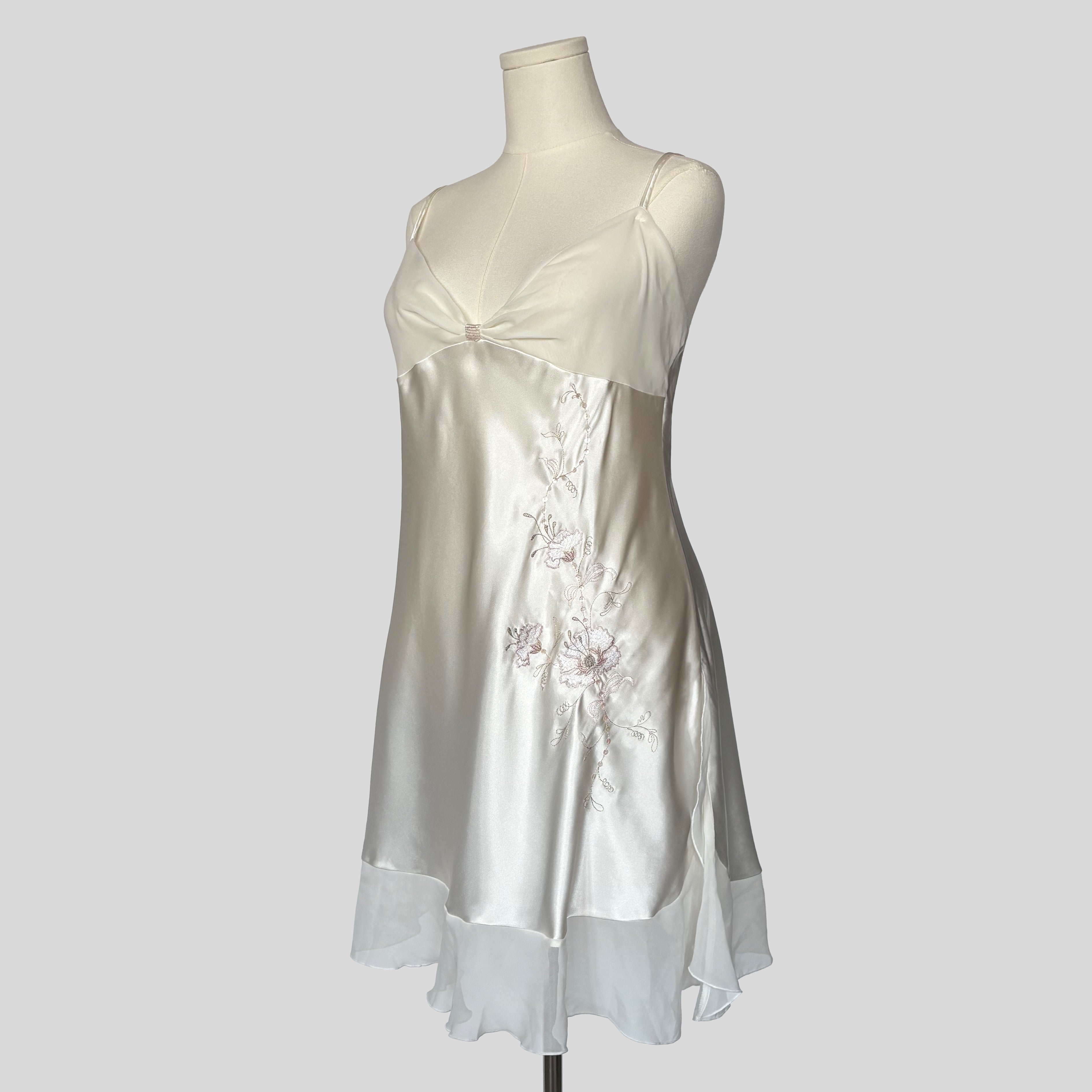 Silky floral embroidered slip