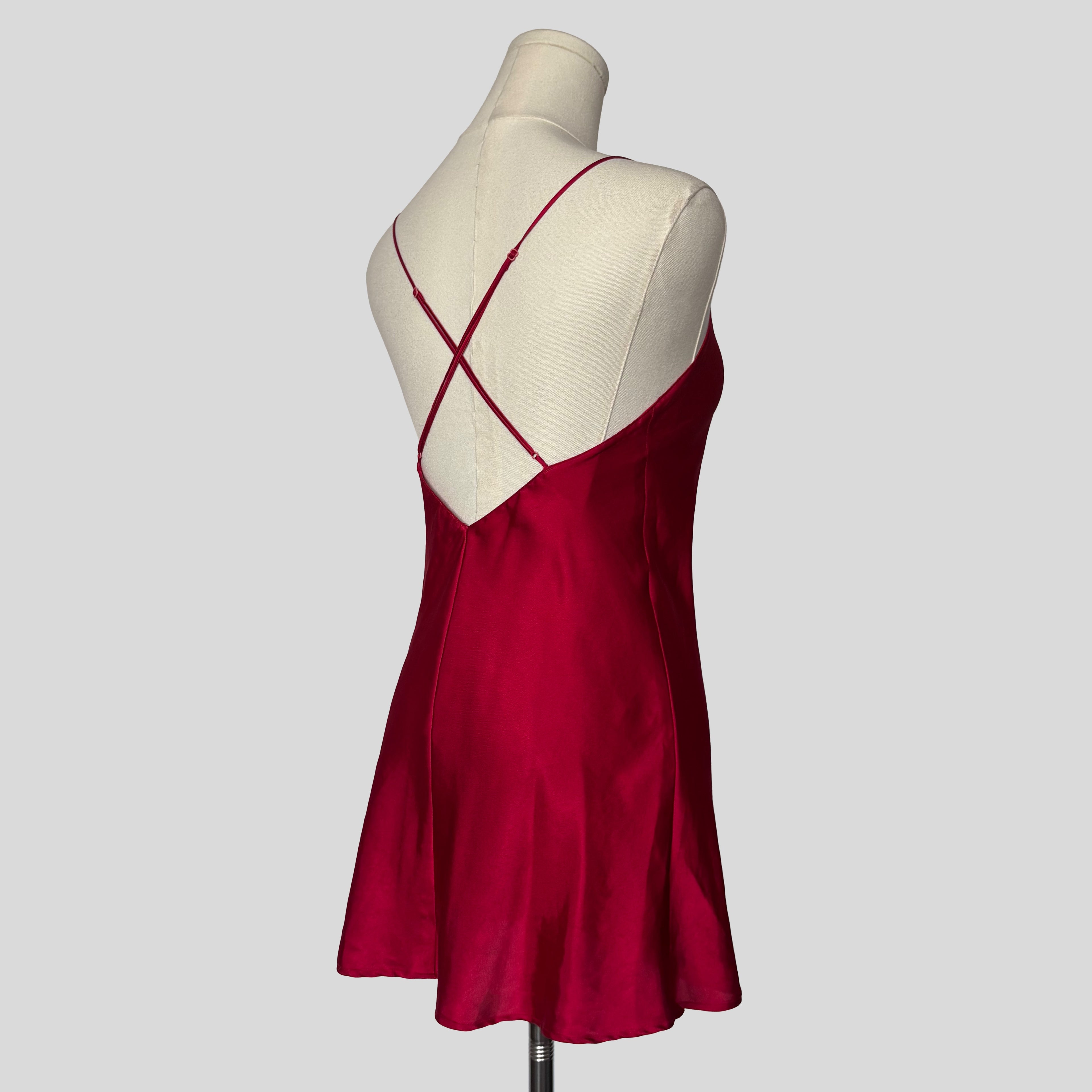 Silky ruched slip in red