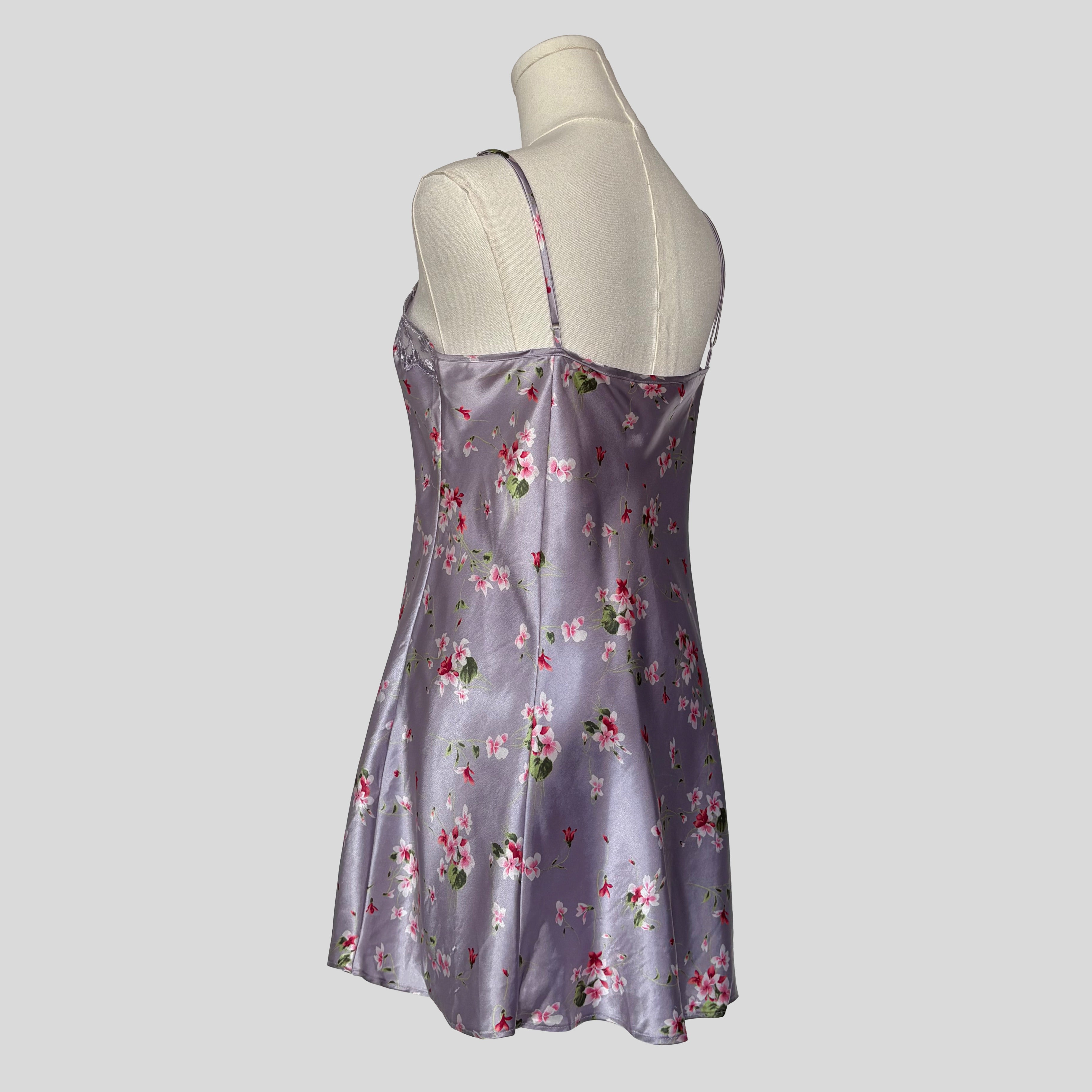 Sweetheart lace neckline slip in lilac cherry blossom