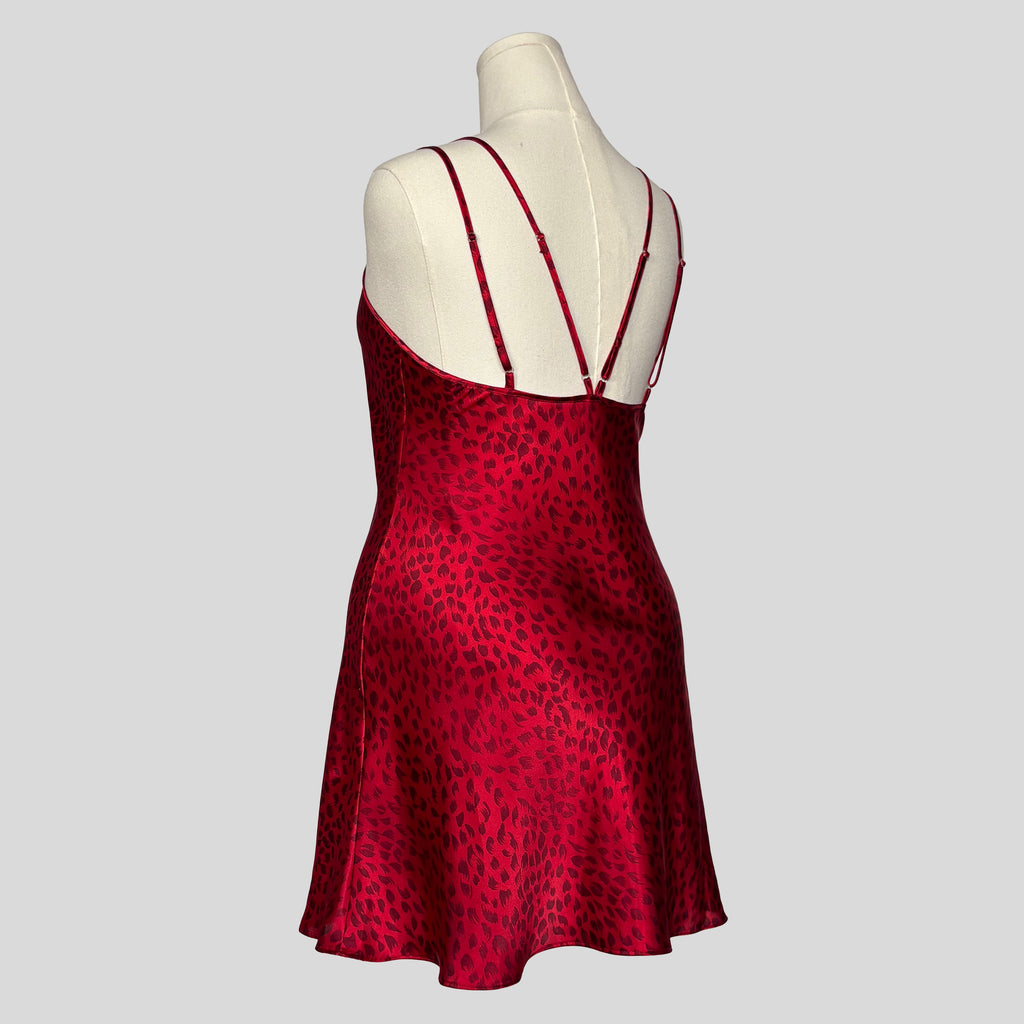 Silky animal print slip