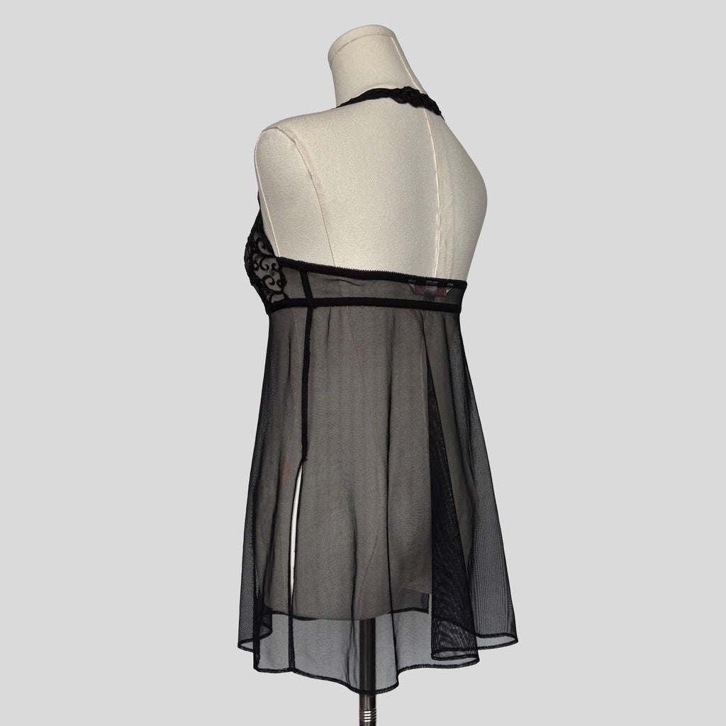 Lace trim halter slip