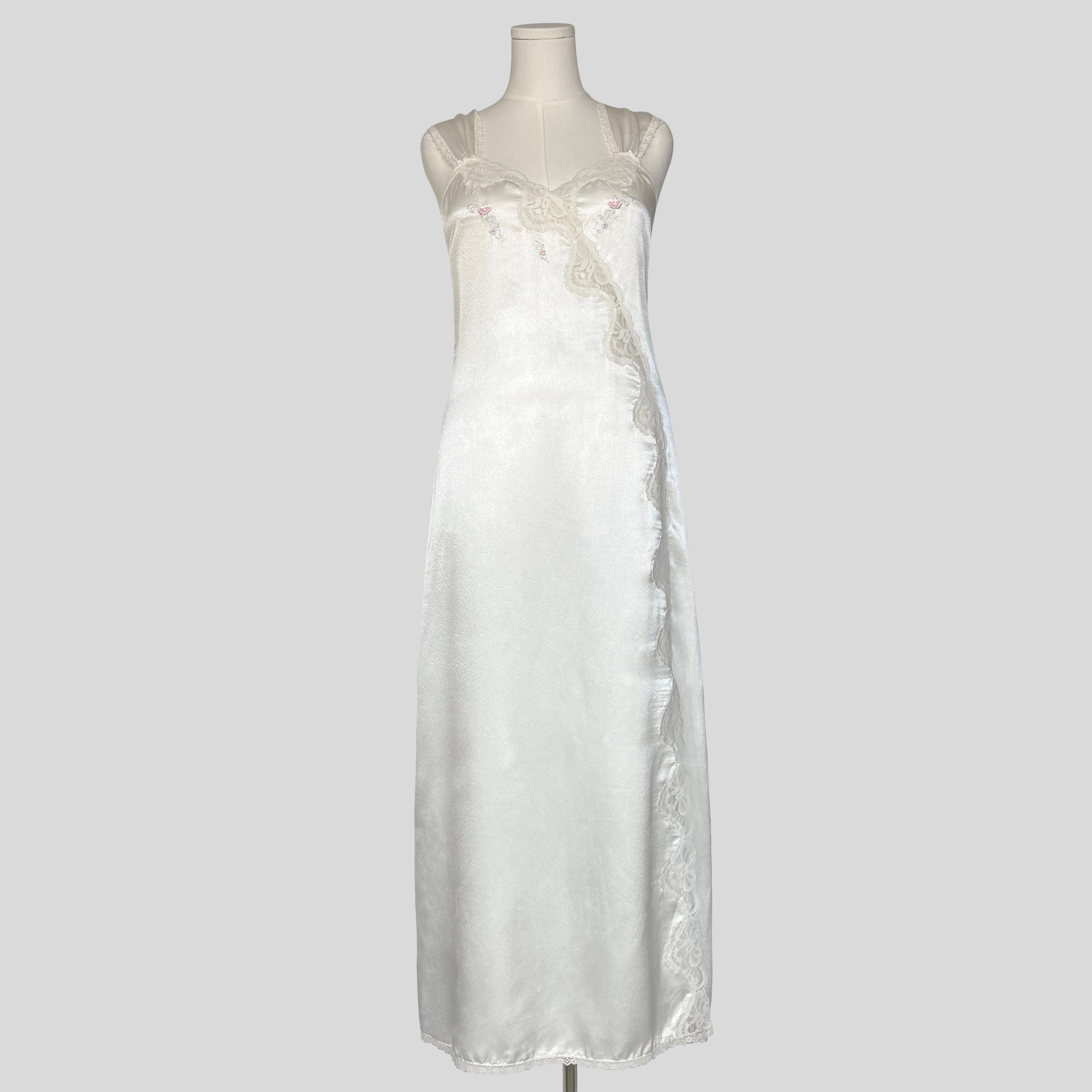 Embroidered lace trim gown