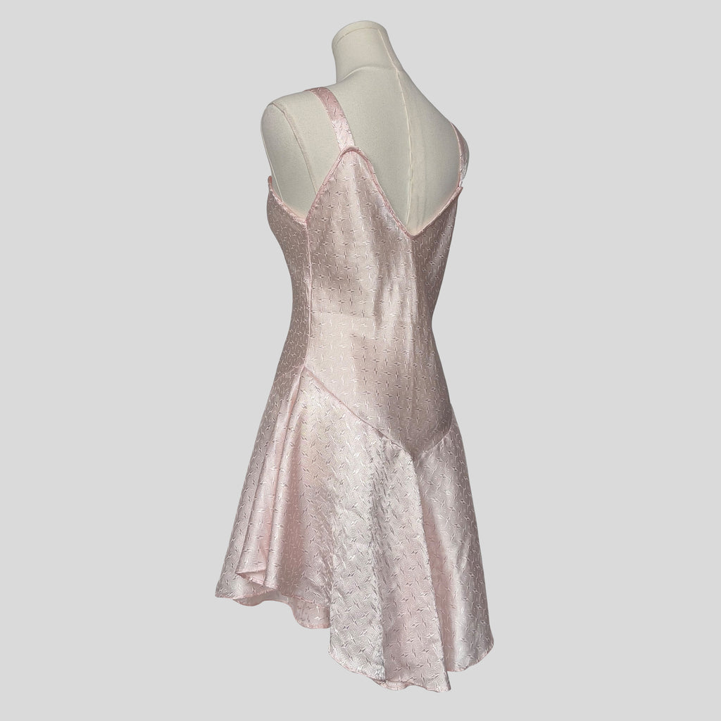 Silky diamond patterned slip